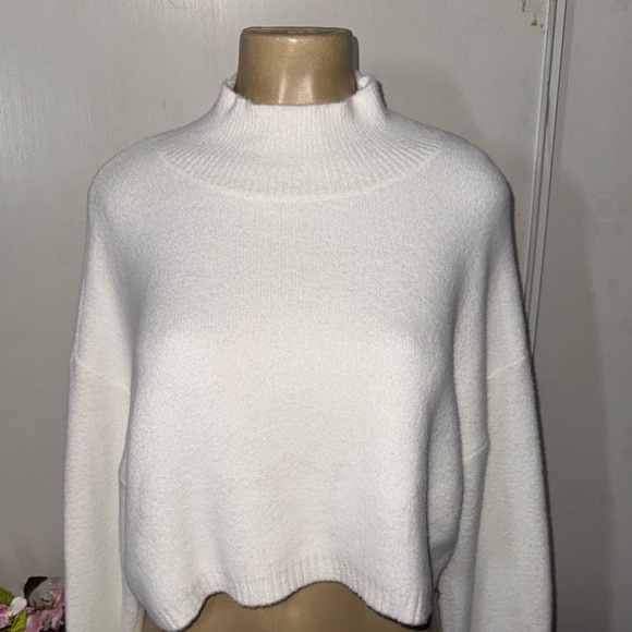 Zara  Knit Cropped Pullover - Picture 6 of 8